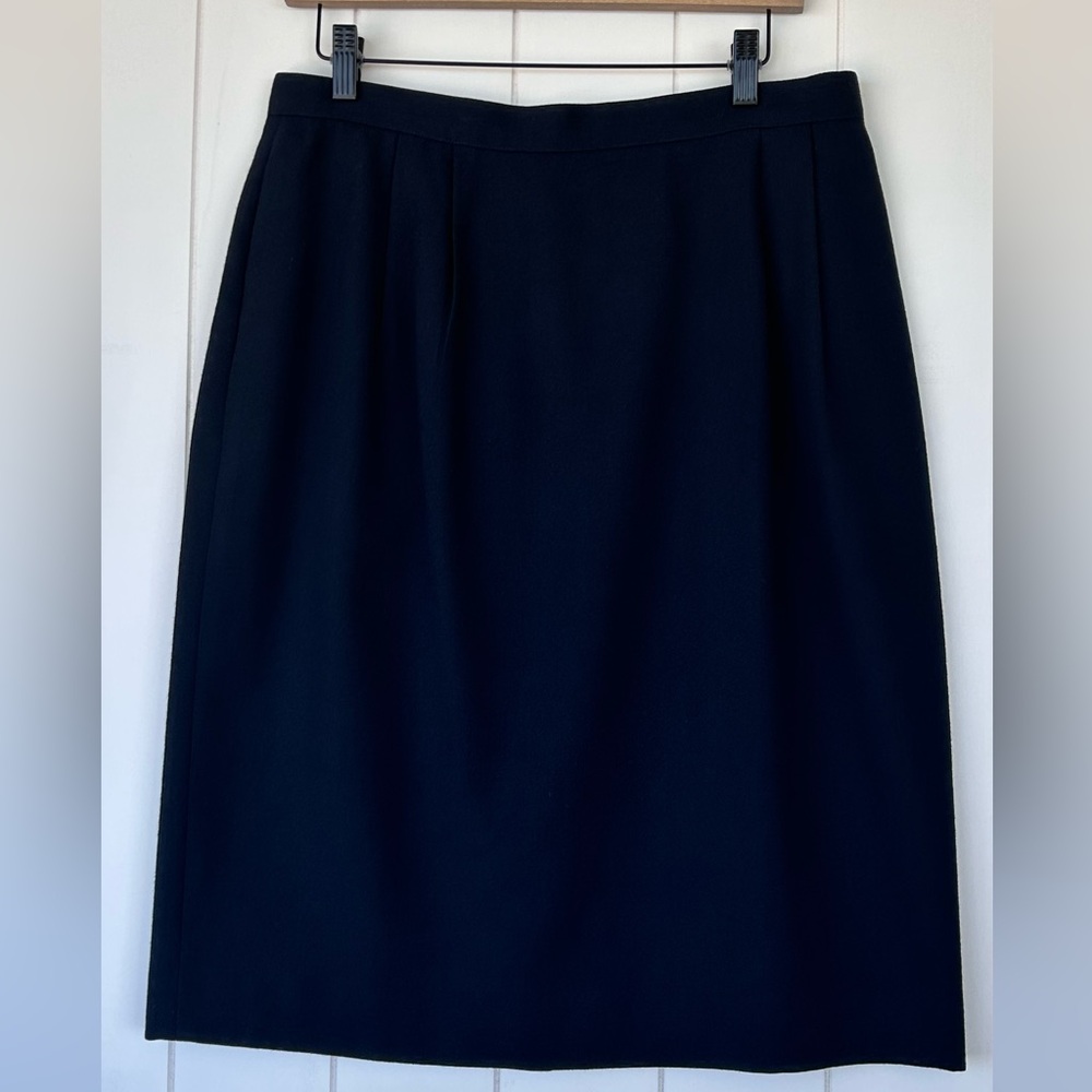 Talbots Brand Women’s Wool Pleated Pencil Skirt Navy Size 14